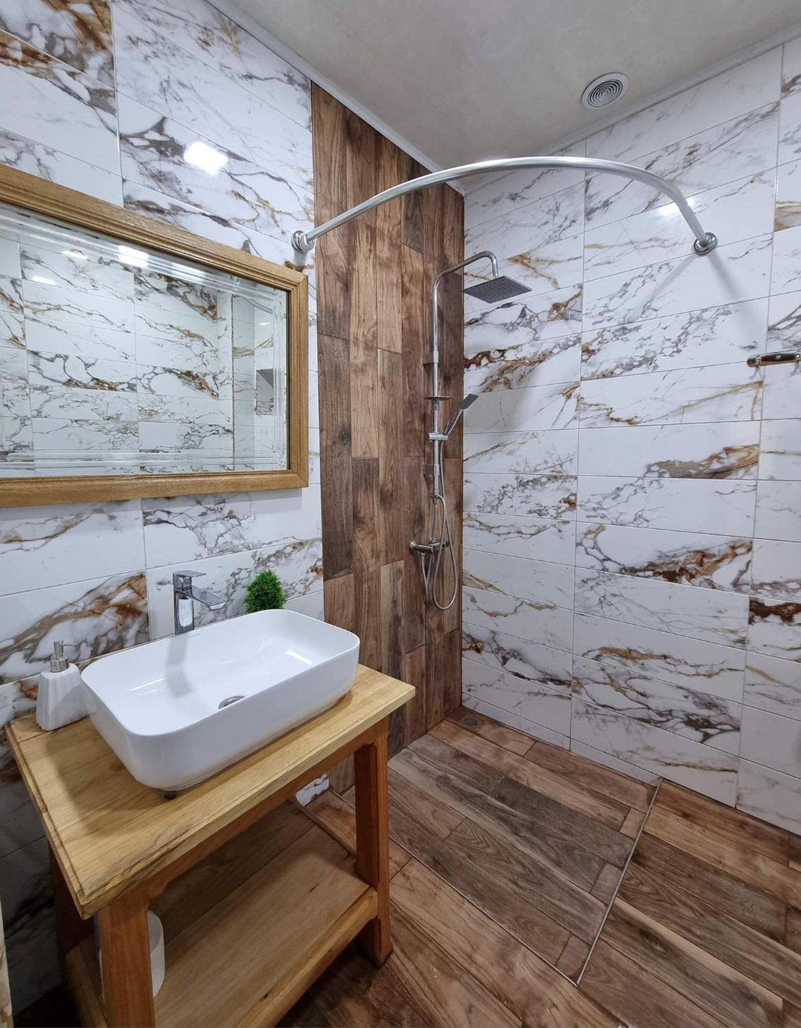 New Horizons , Apartment With 5 Bedrooms, Whole Apartment, Апартмент Целиком Dilidzjan Buitenkant foto